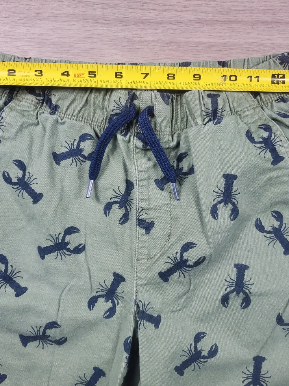 Old Navy Boys XL 14-16 Lobster Print Shorts